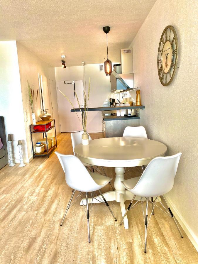 Studio Mit Panorama-Meerblick Und Direkter Strandlage In Scharbeutz Luaran gambar
