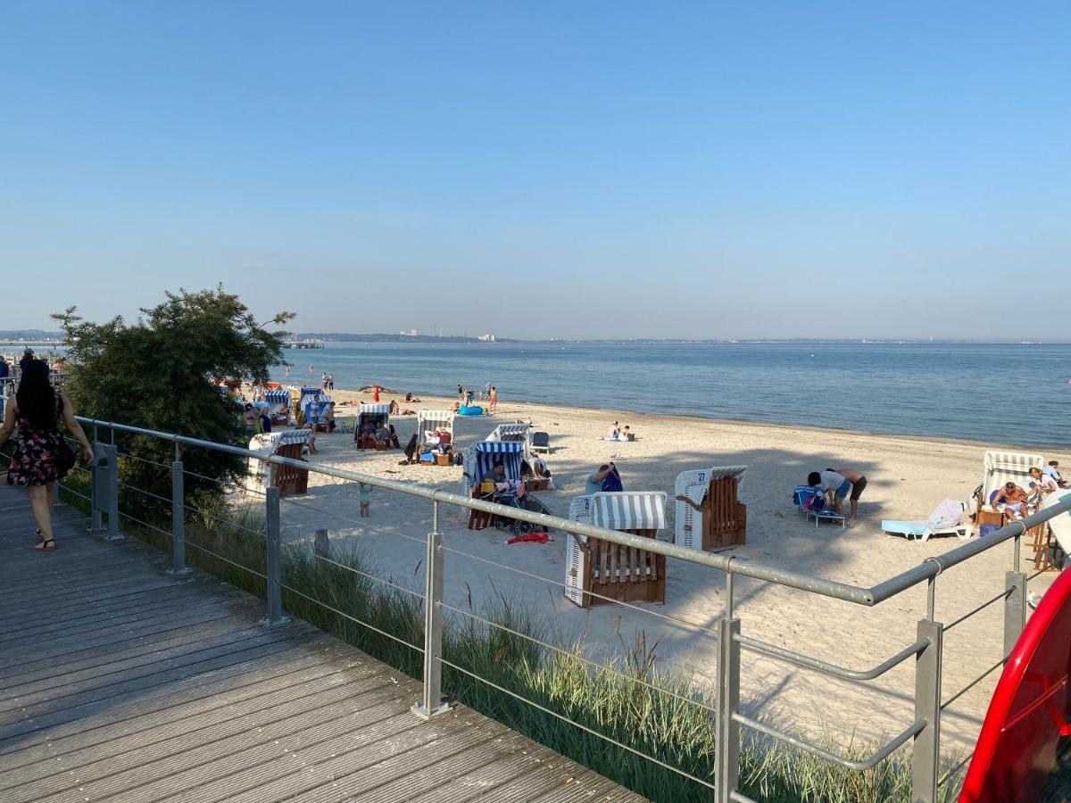Studio Mit Panorama-Meerblick Und Direkter Strandlage In Scharbeutz Luaran gambar